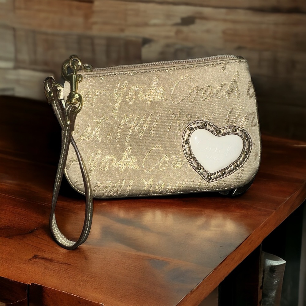 Coach Graffiti Wristlet EUC
